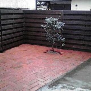 🌱【近くの植木屋さん】🌿目隠しフェンス.取付設置工事。遠賀郡:鞍手郡:宗像市:福津市:宮若市:中間市:直方市:北九州市西部対応。 - 遠賀郡