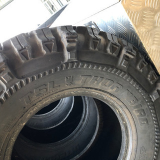 取り引き中　山用タイヤ　３３×12.5×15の画像