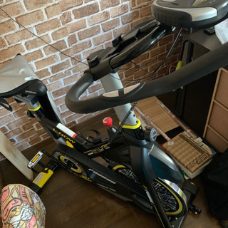エアロバイク　ほぼ新品。