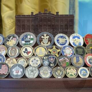 【非売品・記念品】アメリカ合衆国海軍の特殊部隊チャレンジコインの画像