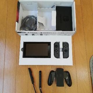 任天堂 Switch グレー
