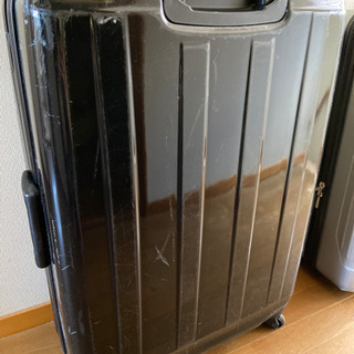 【タダで差し上げます】スーツケース　ハードケース(鍵なし)