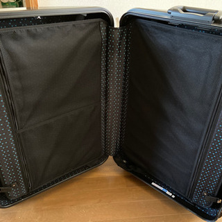 【タダで差し上げます】スーツケース　ハードケース(鍵なし)の画像