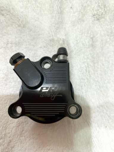 ＺＺＲ用握りが軽くなる。付けてる人がまずいないプロドラック製　マスターシリンダー