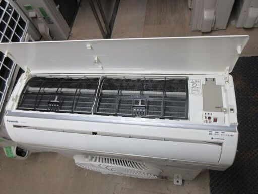 K02410　パナソニック　中古エアコン　主に8畳用      冷 2.5KW ／ 暖 2.8KW