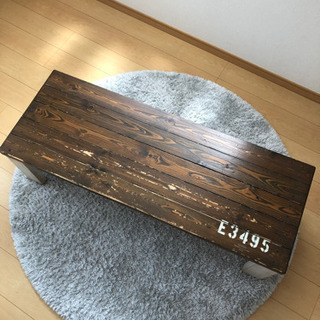 アンティーク調 木製 ローテーブルの画像