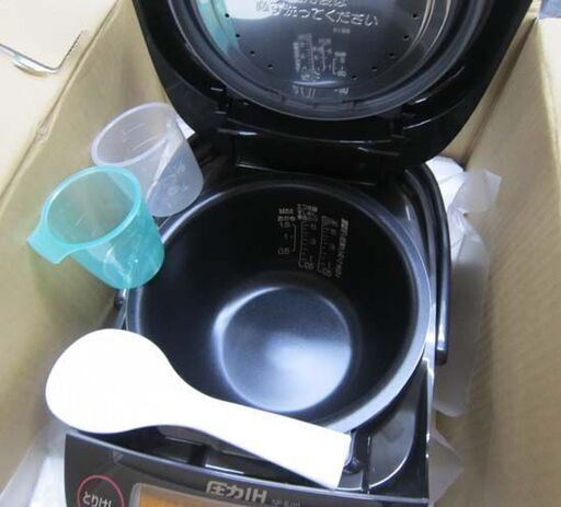 未使用 象印 圧力IH炊飯ジャー 5.5合炊き NP-BJ10-BA 2020年製 極め炊き プラチナ厚釜 ZOJIRUSHI 炊飯器