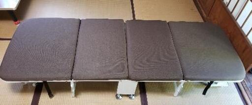 【美品】セミシングル折りたたみベッド