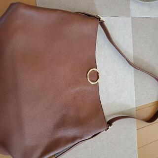 【使用頻度低、美品】約35×27cmショルダーバック