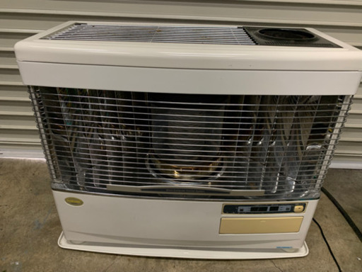 y883 サンポット　2006年　煙突式石油ストーブ　煙突式ストーブ　暖房　KSH-692HSC カベック
