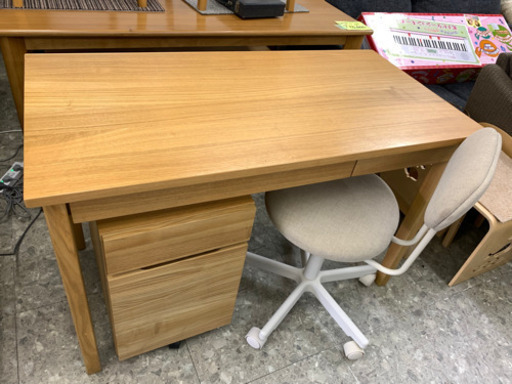 大人気！無印良品学習机・学習椅子セット