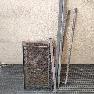 IKEAで購入したLERBERG シェルフユニット, ダークグレー