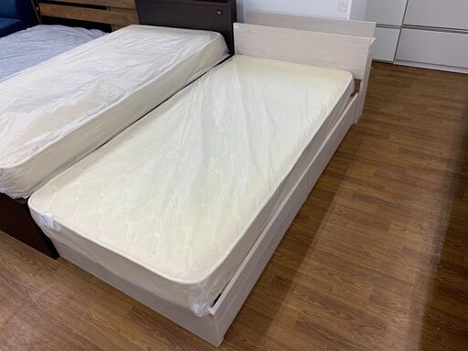 ﾍﾞｯﾄﾞ　ﾎﾜｲﾄ　売場展開中！！！