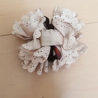 髪どめ