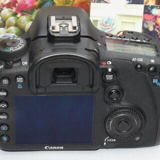 ❤️予備バッテリー&カメラバッグ付❤️Canon EOS 7D トリプルレンズ②