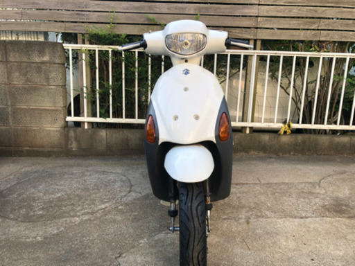 ☆SUZUKI 原付　レッツ4 ホワイト　前後輪タイヤ新品　バッテリー新品　実働車　即日配達可能‼︎