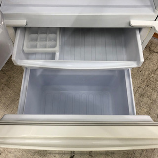 【愛品館江戸川店】「保証有り」SHARPシャープ　137L　2ドア冷凍冷蔵庫「SJ-D14C-W」（2017年製）お問い合わせID:143-013405-007　配送近隣1,100円～の画像