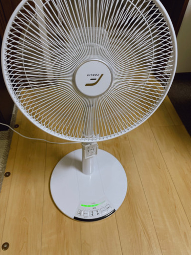 【超美品】リモコン付扇風機