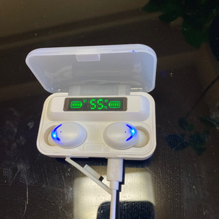 (新品)スマホワイヤレス　イヤホン　　ＵＳBライトの画像