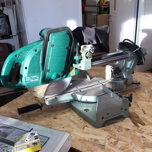 【中古】【動作OK】HITACHI　ヒタチ　スライド卓上丸ノコ　C10FS　11000円（税込）