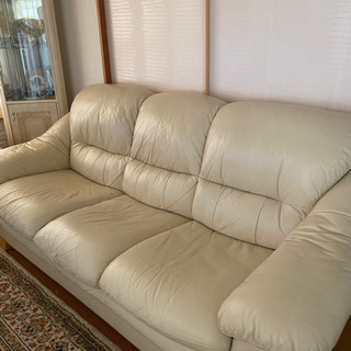 大塚家具 本革ソファー アイボリー 3人掛け
