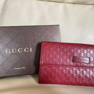 GUCCI GGパターン レザー 長財布 赤 GUCCI 長財布 赤 レザー