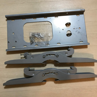 液晶テレビ壁掛け金具