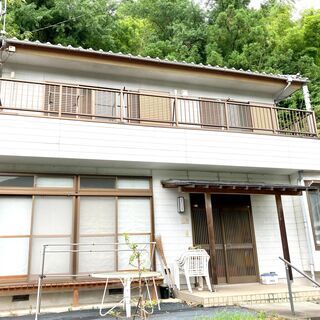 自然豊かな環境です。週末の田舎暮らし、リモートワークにいかがですか？