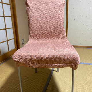 しっかりした椅子