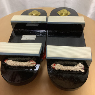 下駄 23センチ レディース 黒 赤の画像