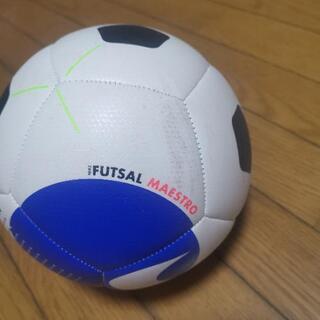 フットサルボール （再投稿）の画像