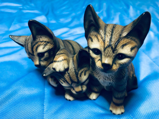 【美品】Demain ドマン イタリア製　座った子猫達の置物　