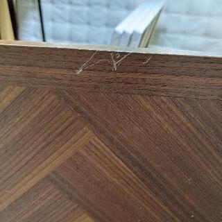 【値下げ中！】昇降式　ヘリンボーン柄テーブル　100×55センチ の画像