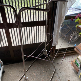 ステンレス ？物干し台？