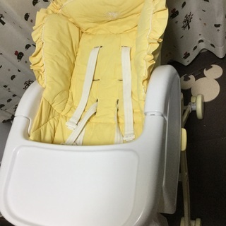 combi コンビベビーラックベッドハイロー椅子チェア手動スウィングゆりかご赤ちゃんの画像