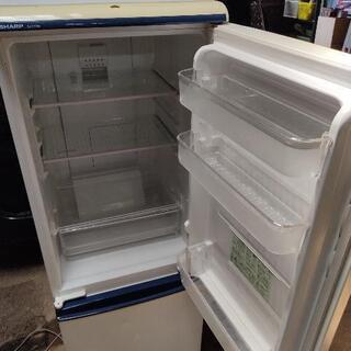 1人暮らしに　シャープ冷蔵庫　165Lの画像
