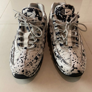 AIR MAX95  CavEmpt White 27cmの画像