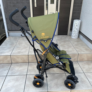 三郷市★ベビーザらス限定★B型ベビーカー★自立可