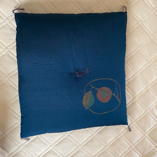 【取引決定】座布団　５枚差し上げます