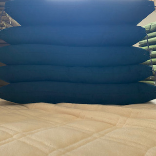 【取引決定】座布団　５枚差し上げますの画像