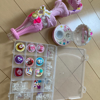 プリキュア　アラモード　おもちゃ