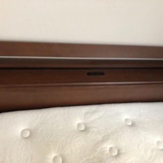 クイーンサイズのベットです「決定」の画像