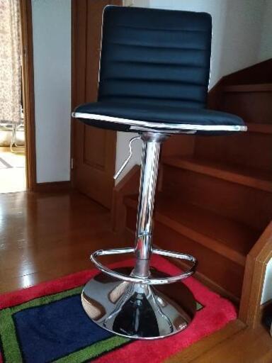 カウンターチェア２脚セット　昇降