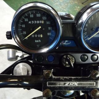 KAWASAKI ZRX400-2 黒/黄 車検残R5/3月 名変で乗れます 格安配送キャンペーン 期間限定 諸経費０円 始動確認済み 激安 横浜 都筑 P-Yardの画像