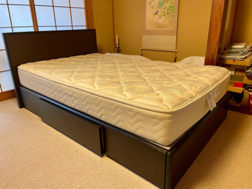 限定値下げ【美品】セミダブルベットフレーム&マットレス