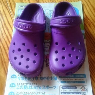 【お取引決定】子供用クロックス　サンダル　１７．５～１８ｃｍ（１...