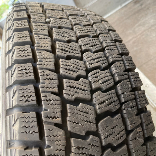 ジムニーシエラ　205/70R15 スタッドレス  タイヤ　アルミホイール付き　ウェッズ　キーラー　