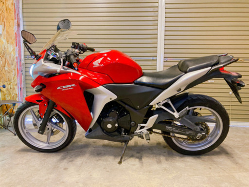 ホンダ　CBR250R  配送可能　支払いは現金or振り込みも可能
