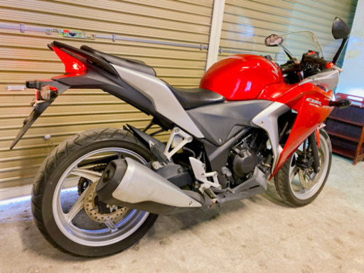 ホンダ　CBR250R  配送可能　支払いは現金or振り込みも可能