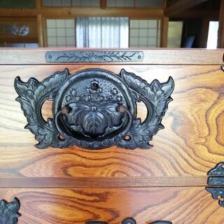 和箪笥　タンス　和室　アンティーク家具